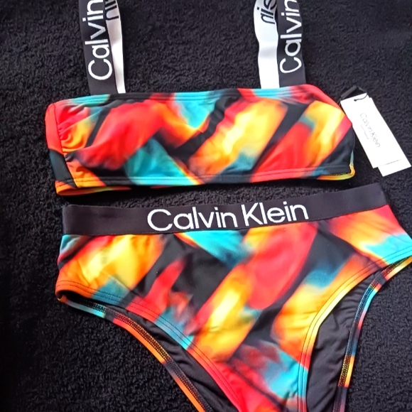 Women's Calvin Klein Bikini Set - Picture 1 of 3